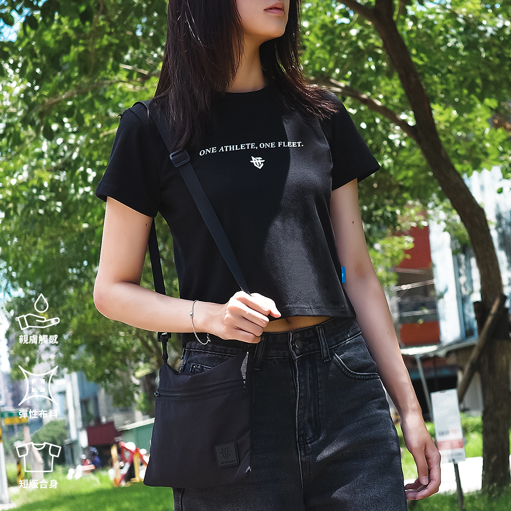 Slogan Cropped Tee / 口號彈力女短版Tee 黑